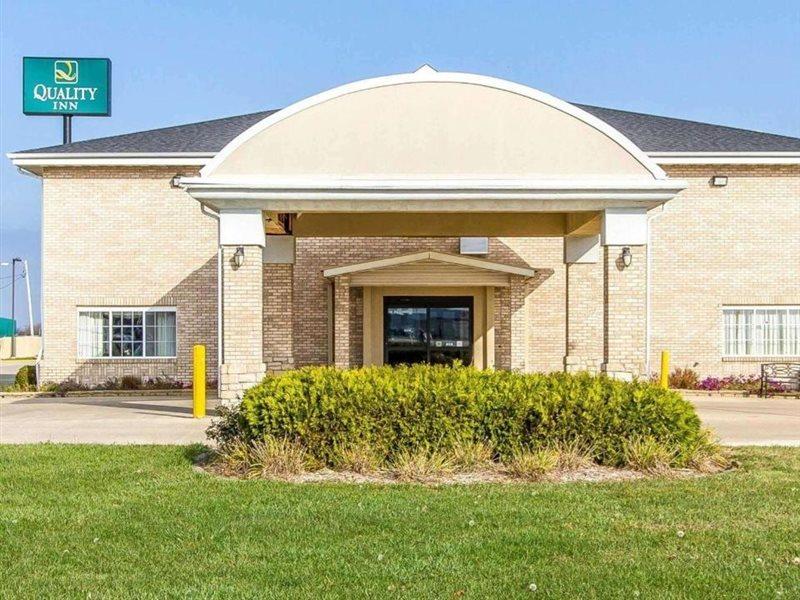 Quality Inn Pontiac Il Exterior foto