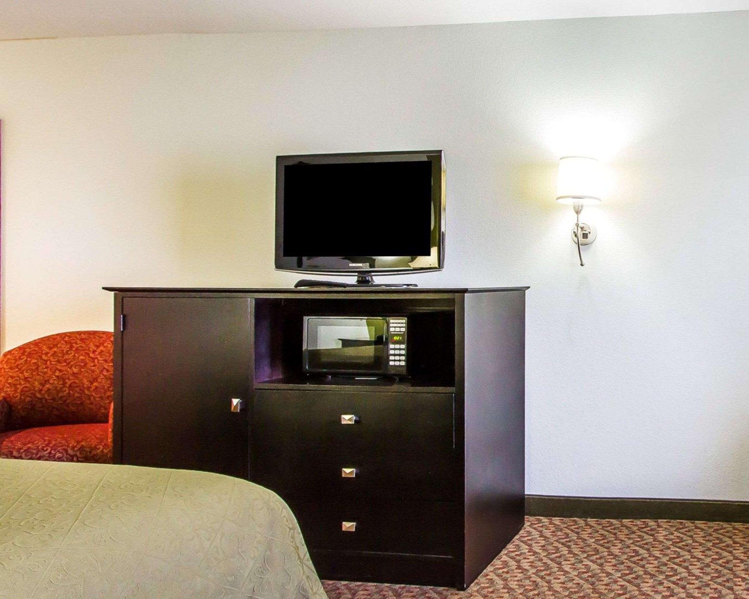 Quality Inn Pontiac Il Exterior foto
