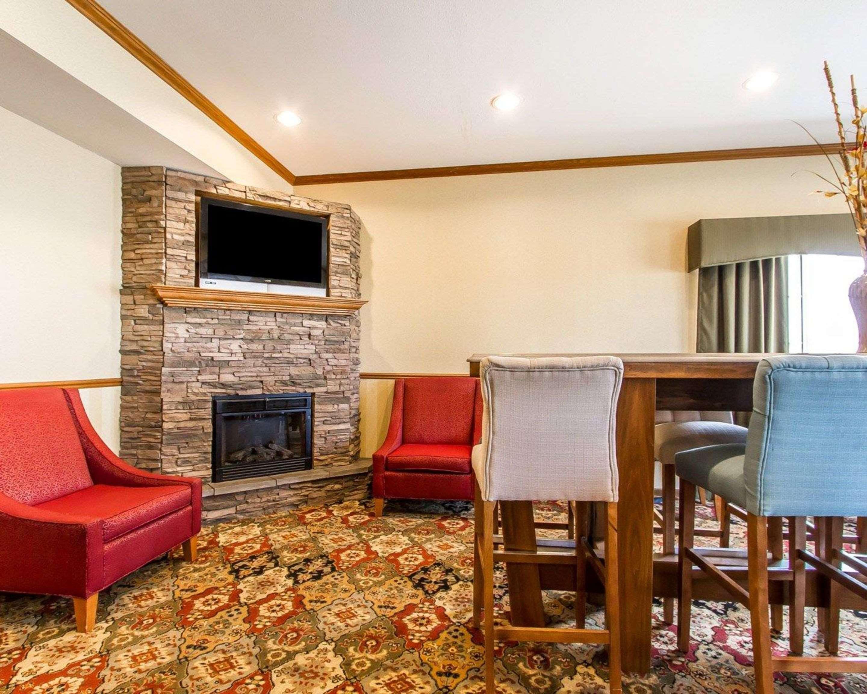 Quality Inn Pontiac Il Exterior foto